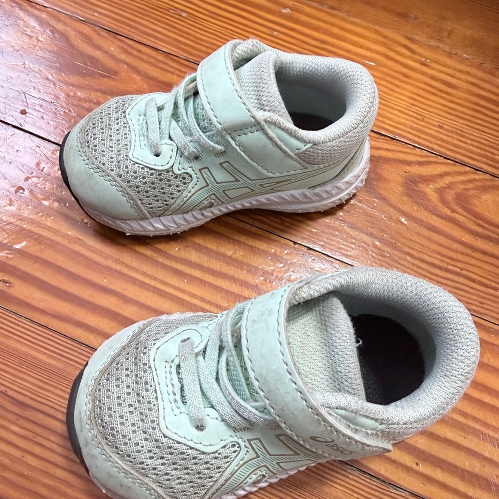 Kids Mint Green Sneakers